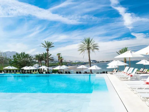 Crowne Plaza Muscat, an IHG Hotel