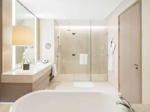 Radisson Collection Muscat, Hormuz Grand